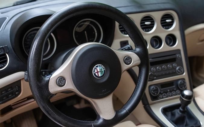Alfa Romeo 159 cena 12500 przebieg: 215500, rok produkcji 2006 z Warszawa małe 92